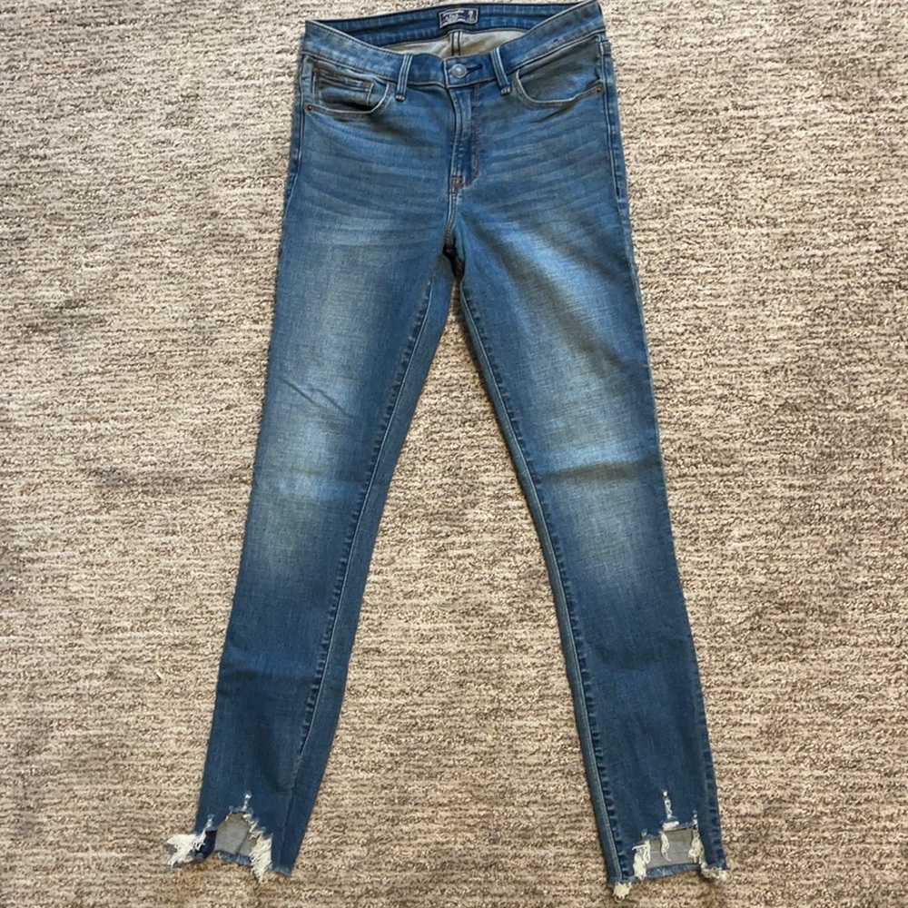 Abercrombie Skinny Jeans 26R